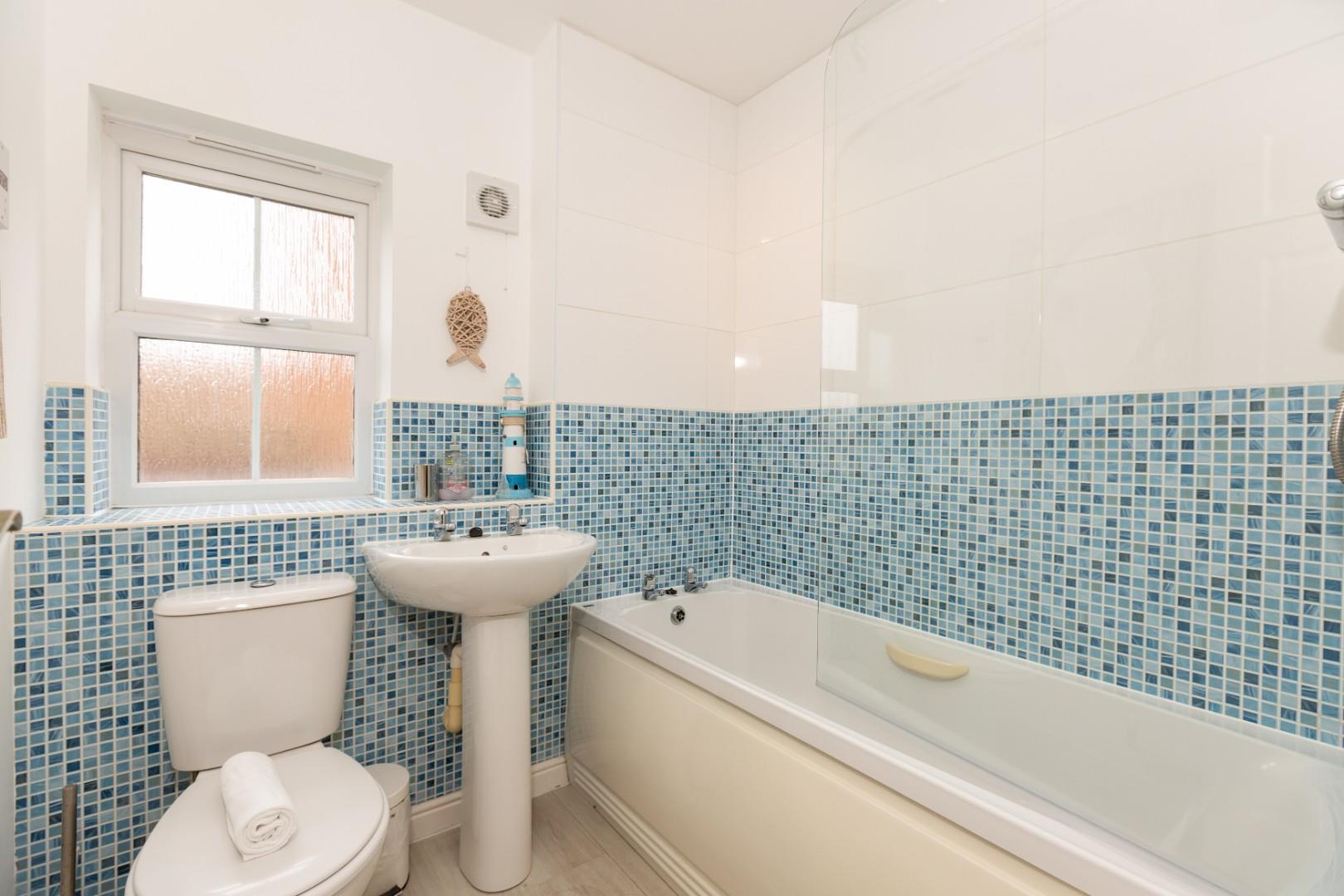 William Gammon Drive, Limeslade, Mumbles, Swansea, SA3 4HR